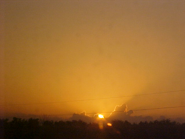 mvc-075f.jpg (28 KB)